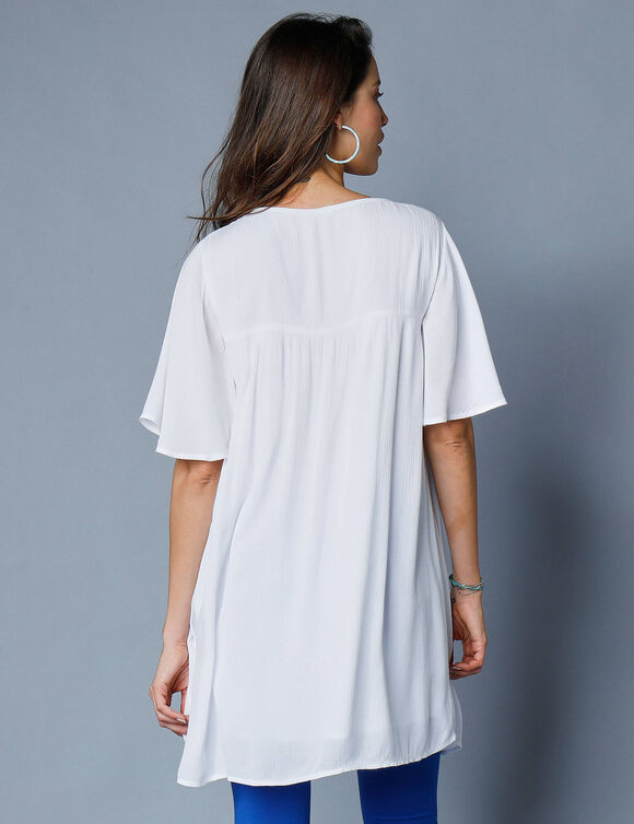 Lange tuniek met V-hals en macramé (wit)