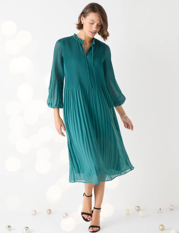 Robe unie mi longue, voile plissé (émeraude)