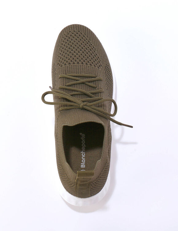 Lichte sneakers in meshtextiel, met veters (kaki)