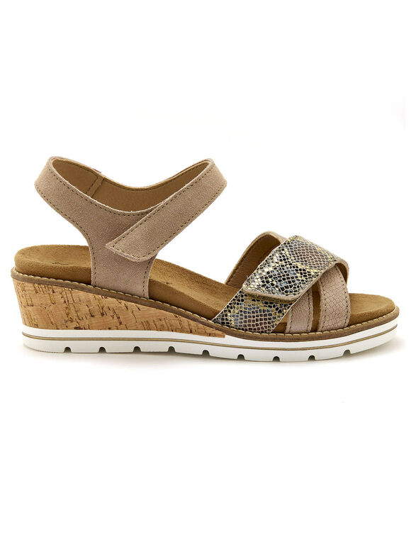 Sandalen met scratchtsluiting, sleehakje (beige)