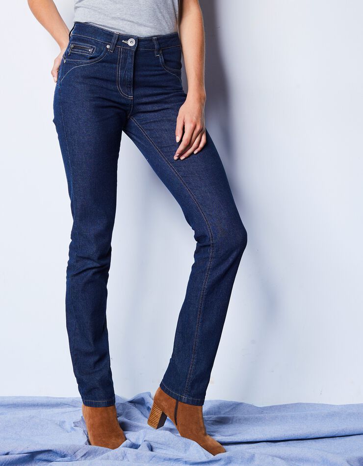 Rechte jeans met push-up effect, eco-verantwoord - raw, raw Rechte jeans met push-up effect, eco-verantwoord - raw, raw, hi-res image number 6