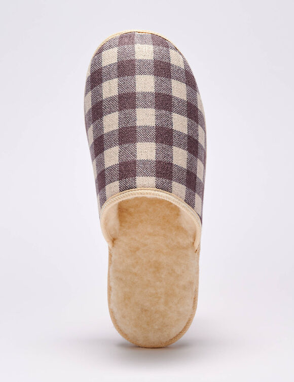 Samenstelling &bull; warme voering en binnenzool : wol &bull; bovenwerk : textiel &bull; binnenzool : textiel &bull; platte loopzool met viltaspect : slipvrije in textie (taupe)