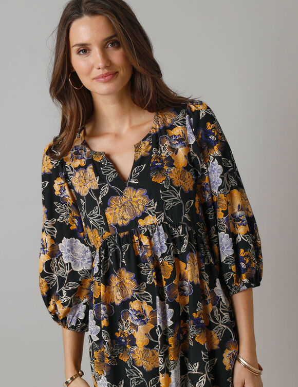 Robe courte imprimée, manches 3/4 (noir / caramel)