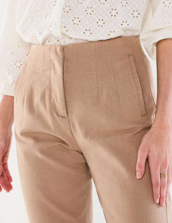Pantalon gainant, coupe "mom" taille haute (sable)