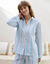 Pyjama met knopen in seersucker - hemdkraag (ecru / blauw)