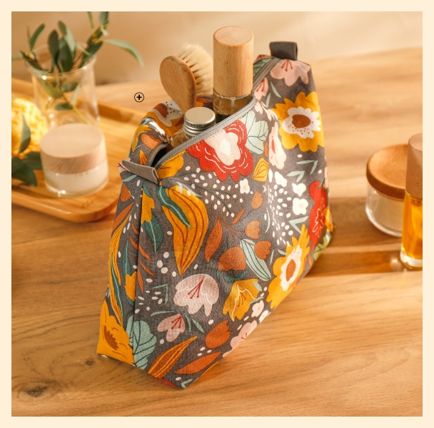 Toilettas met rits en folk bloemenprint uit de upcycling collectie, goedkoop - Blancheporte