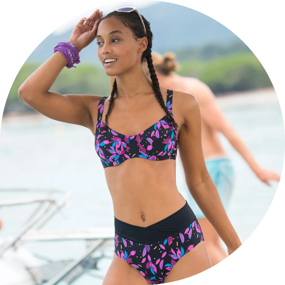 Lokia minimizer bikinitop met print en flexibele beugels, voor een stevige ondersteuning van een vollere borst - Blog Blancheporte.