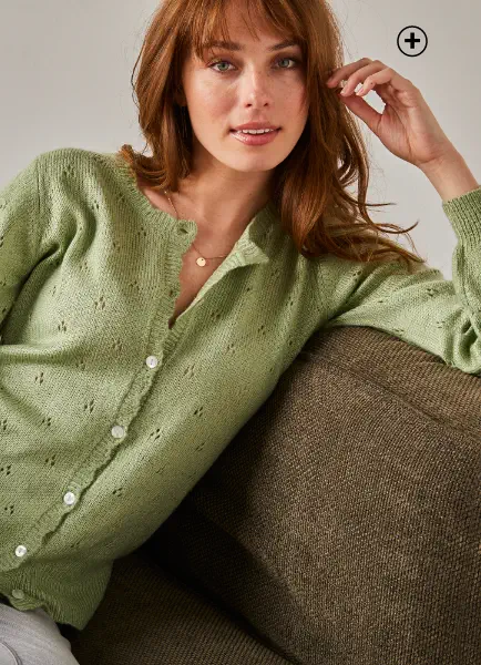 Gilet boutonné en maille pointelle, un indispensable pour les couleurs tendances automne hiver 2024 - Blancheporte
