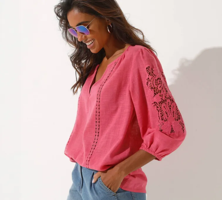 Comment porter les couleurs vives ?