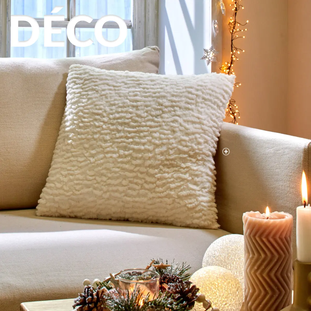 Coussin polaire effet fourrure, accessoire cosy pour les tendances décoration hiver 2024 | Blancheporte