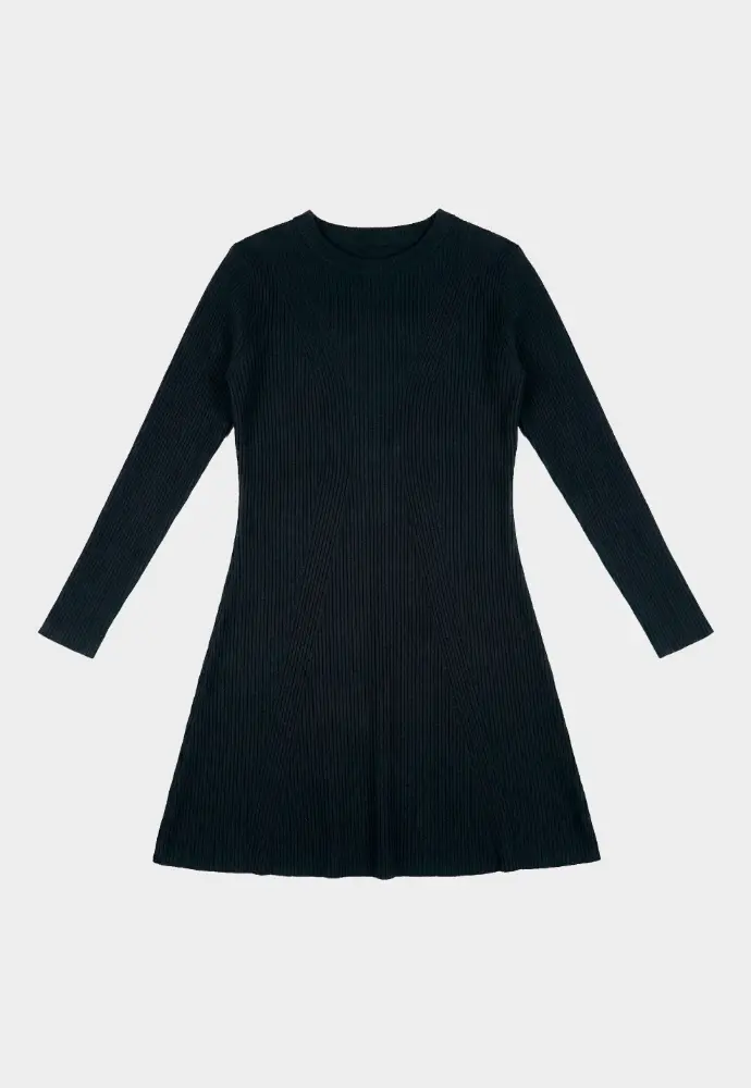 Getailleerde uitlopende trui-jurk in ribtricot van Blancheporte