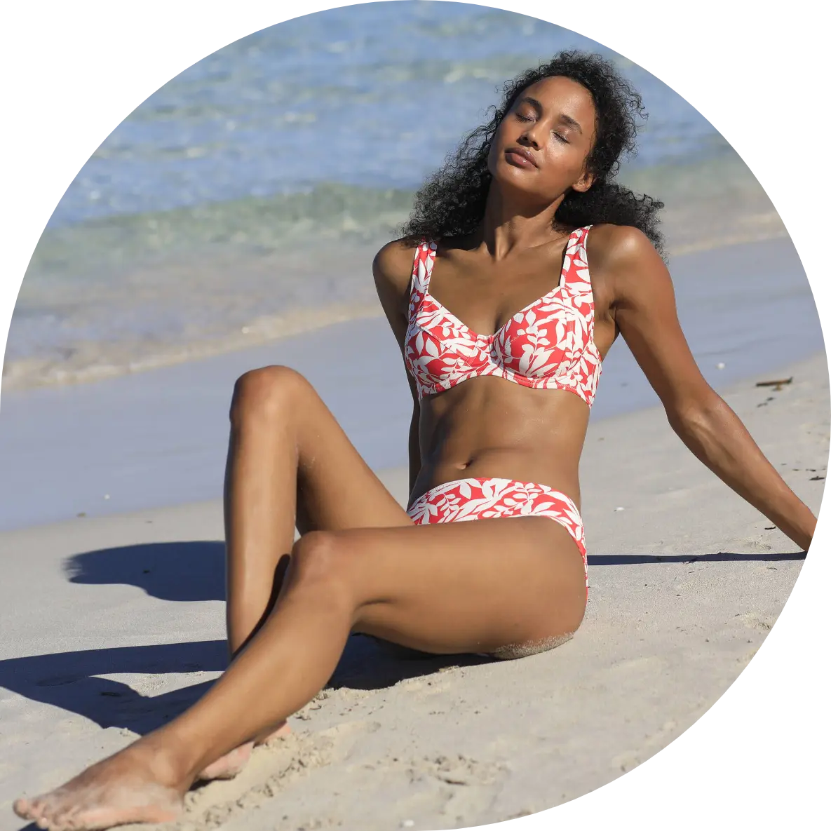 Haut de maillot de bain balconnet Linao, idéal pour bien choisir sa taille et sa forme de maillot de bain | Blancheporte