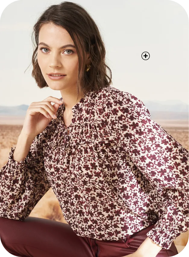 Blouse fluide imprimée avec nouettes, parfaite pour adopter les imprimés graphiques tendance de l’automne hiver 2025 | Blancheporte