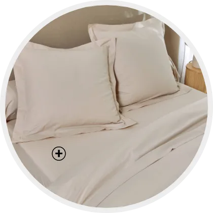 Parure de lit unie en coton bio, un choix responsable pour celles qui se demandent comment choisir sa parure de lit écoresponsable | Blog Blancheporte