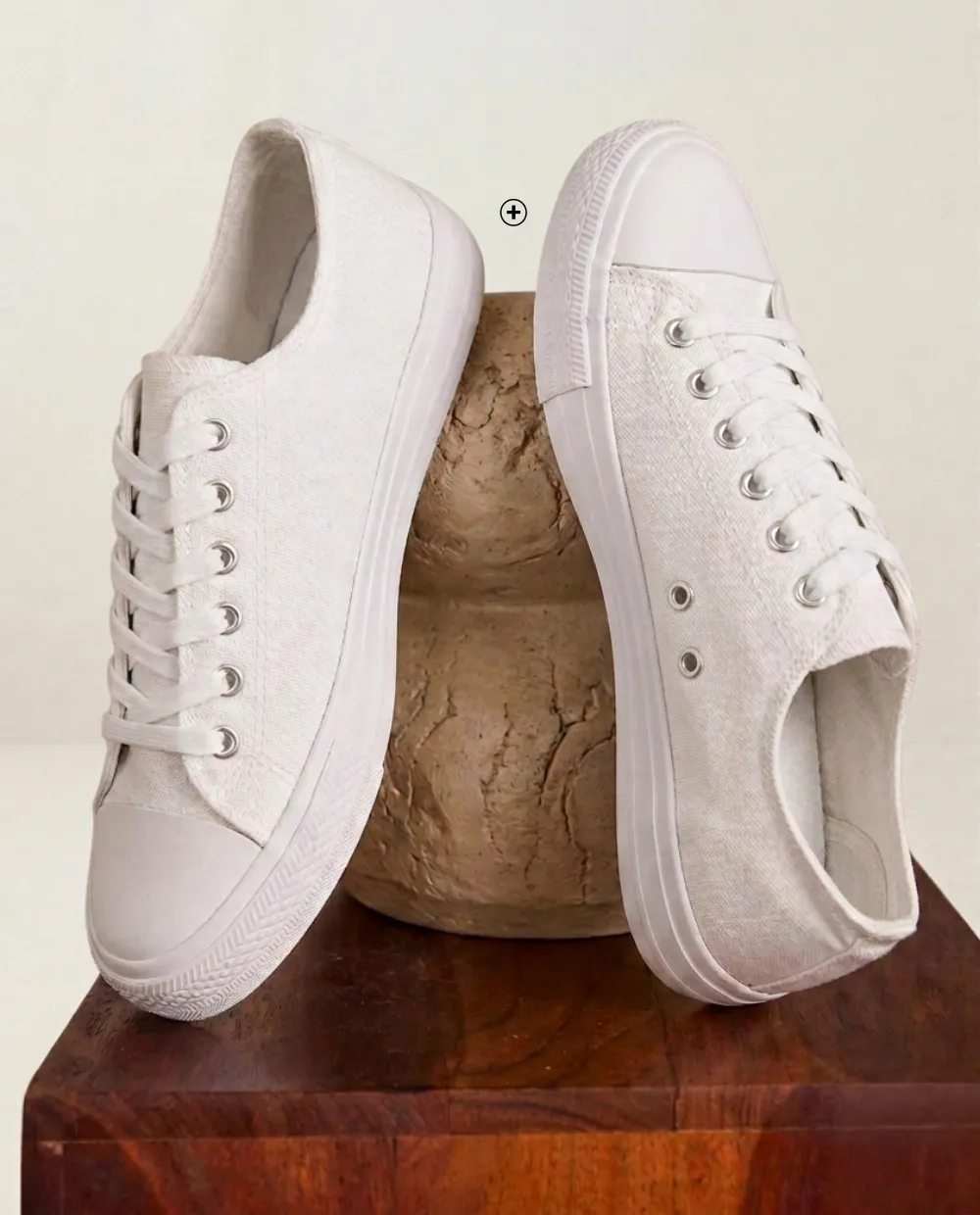 Dames sneakers in witte canvas met veters, zachte zool, laag model comfortabel en trendy - Blog Blancheporte