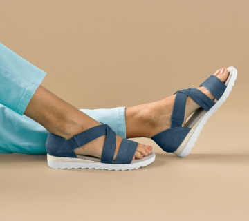 Kies voor onze comfortabele schoenen voor dames: baskets, sneakers, sandalen, ballerina's…