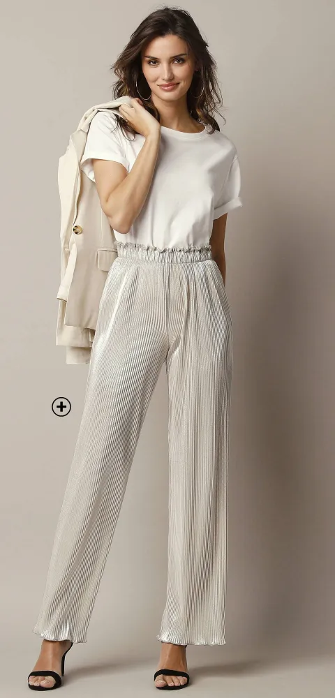 Pantalon large en maille plissée dorée – une option chic pour comprendre comment porter le pantalon large avec style en soirée