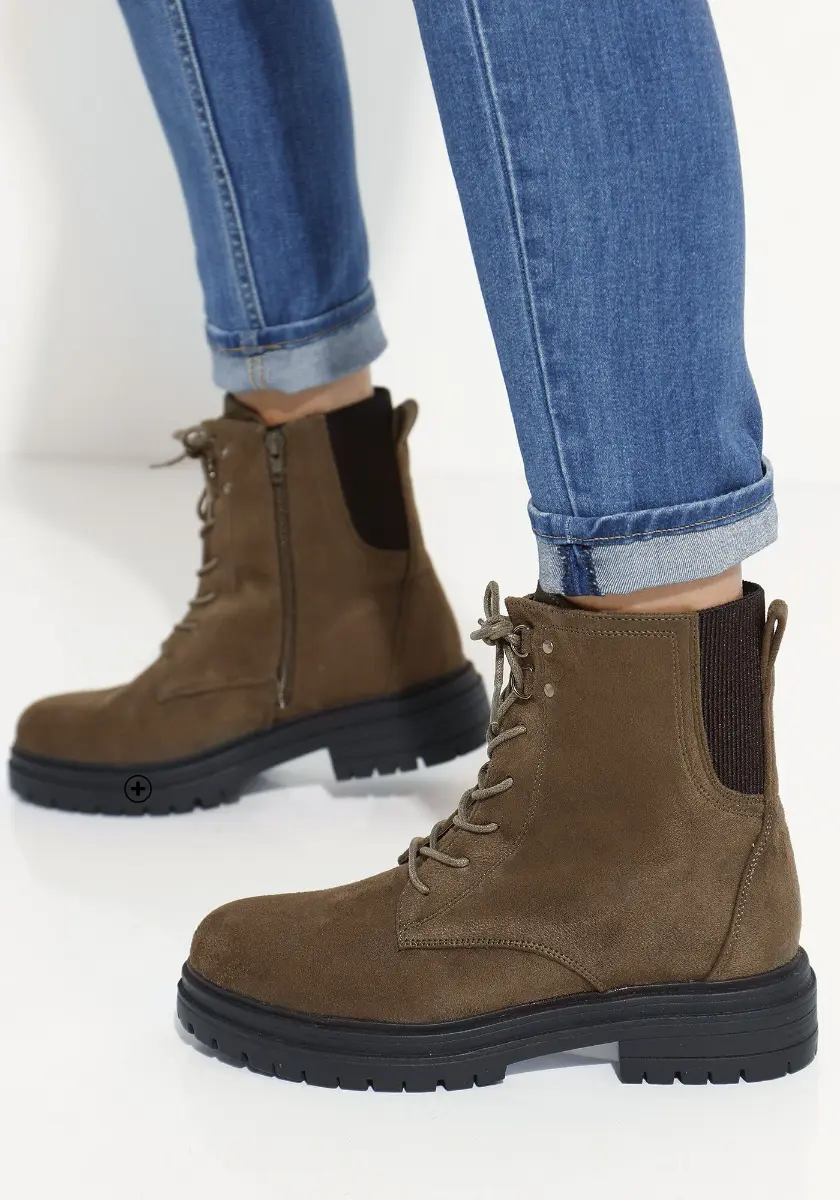 Hoge veterboots met gekartelde zool, perfect voor praktische en stijlvolle, dagelijkse looks | Blancheporte