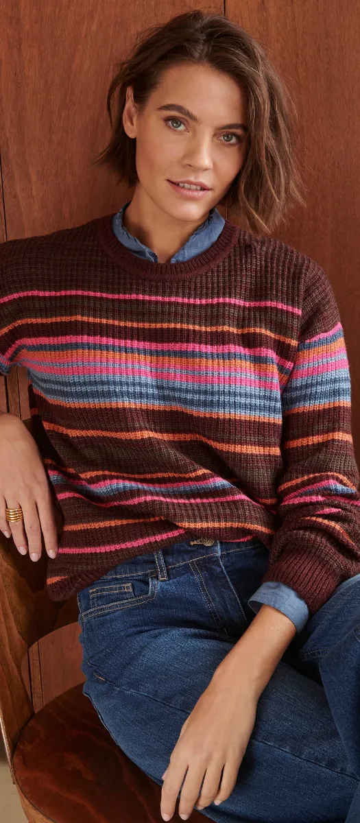 Pull rayé loose, maille anglaise toucher doux, chocolat et rose