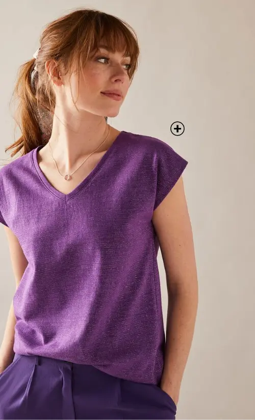 T-shirt met V-hals in glanzend fantasietricot | trendy in T-shirt | Blancheporte