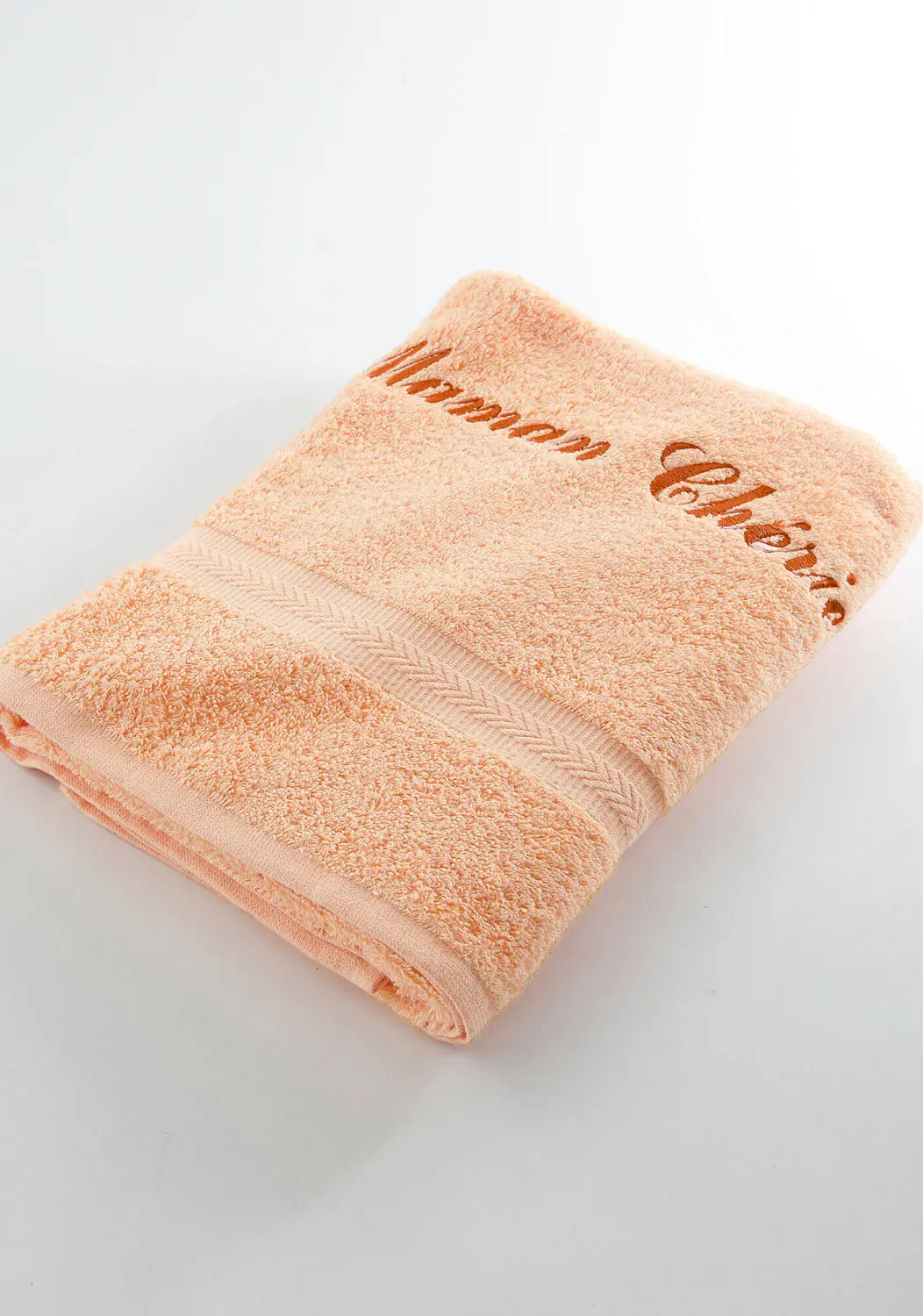 Idées cadeaux : la broderie personnalisée Blancheporte