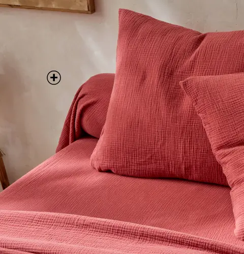 Kussensloop in rode tetrastof, zacht en modern materiaal | Blancheporte