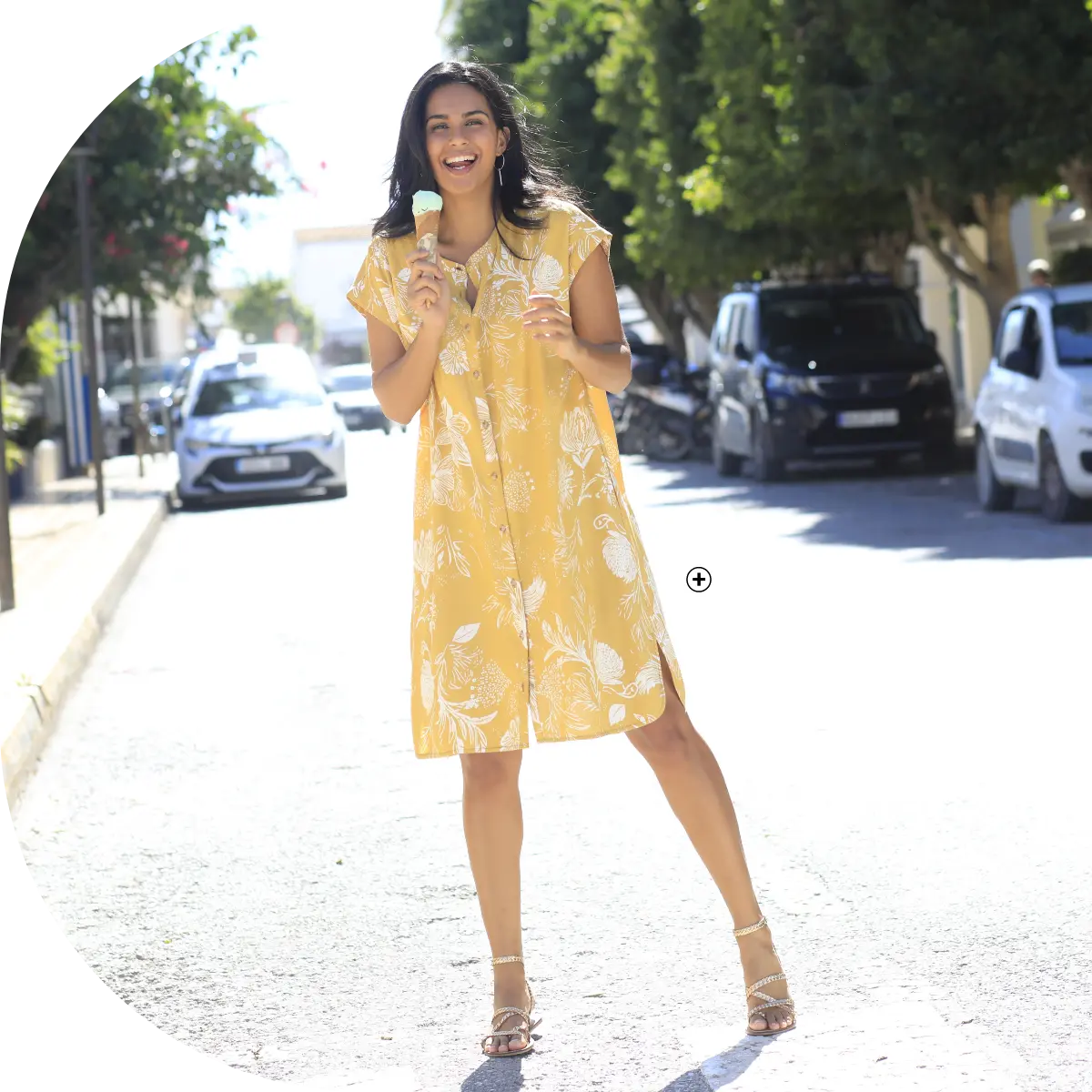 Robe courte boutonnée imprimé végétal, fluide dans les tendances mode printemps été 2025 | Blancheporte