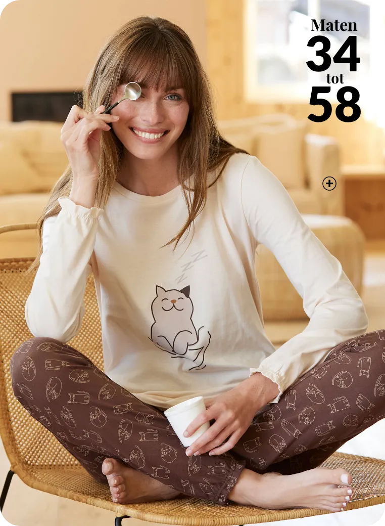 Pyjama met lange mouwen en kattenmotief met ruches, vrouwelijk ontwerp voor optimaal comfort — hoe kies je je pyjamamaat voor dames? | Blancheporte