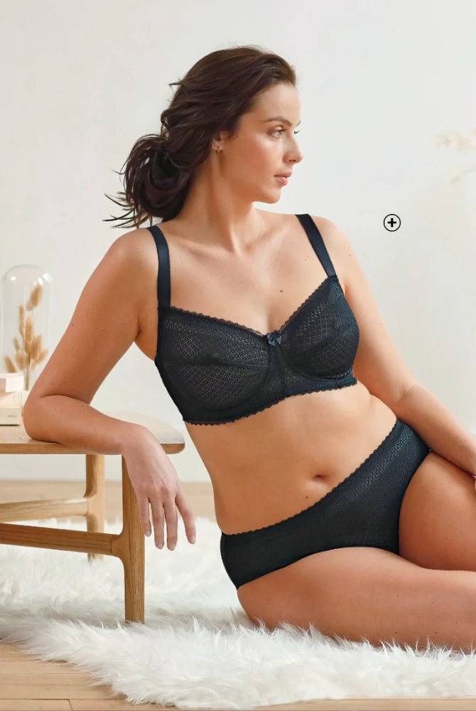 Soutien-gorge femme minimiseur avec armatures en dentelle bleu pas cher | Blancheporte