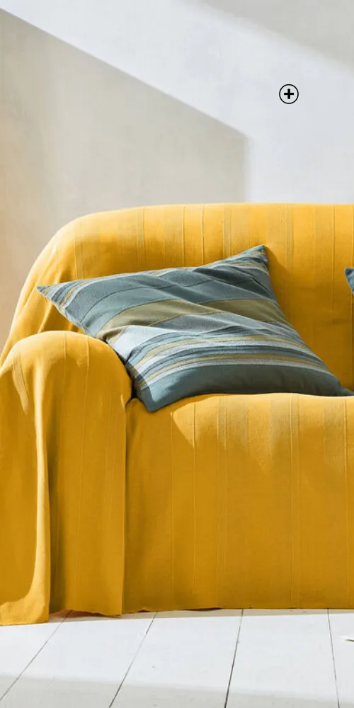 Plaid ou jeté uni en coton au tissage artisanal – ambiance chaleureuse pour le canapé – Blog Blancheporte