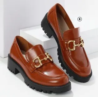 Mocassins met geribbelde zool Mocassins voor dames in bruin met fantasiegesp en geribbelde, zwarte zool, goedkoop | Blancheporte