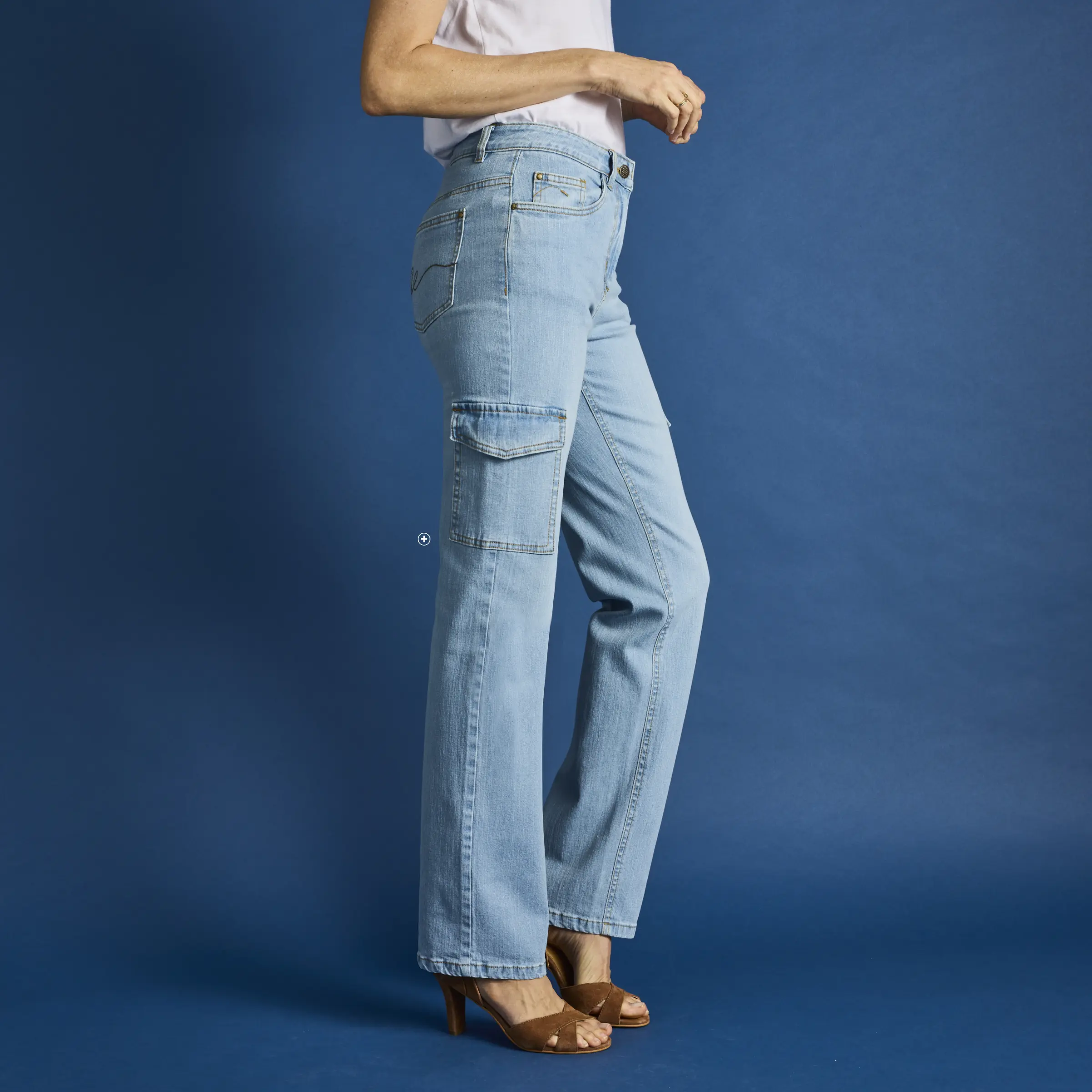 Jean droit cargo, une coupe moderne adaptée à toutes les morphologies féminines | Blancheporte