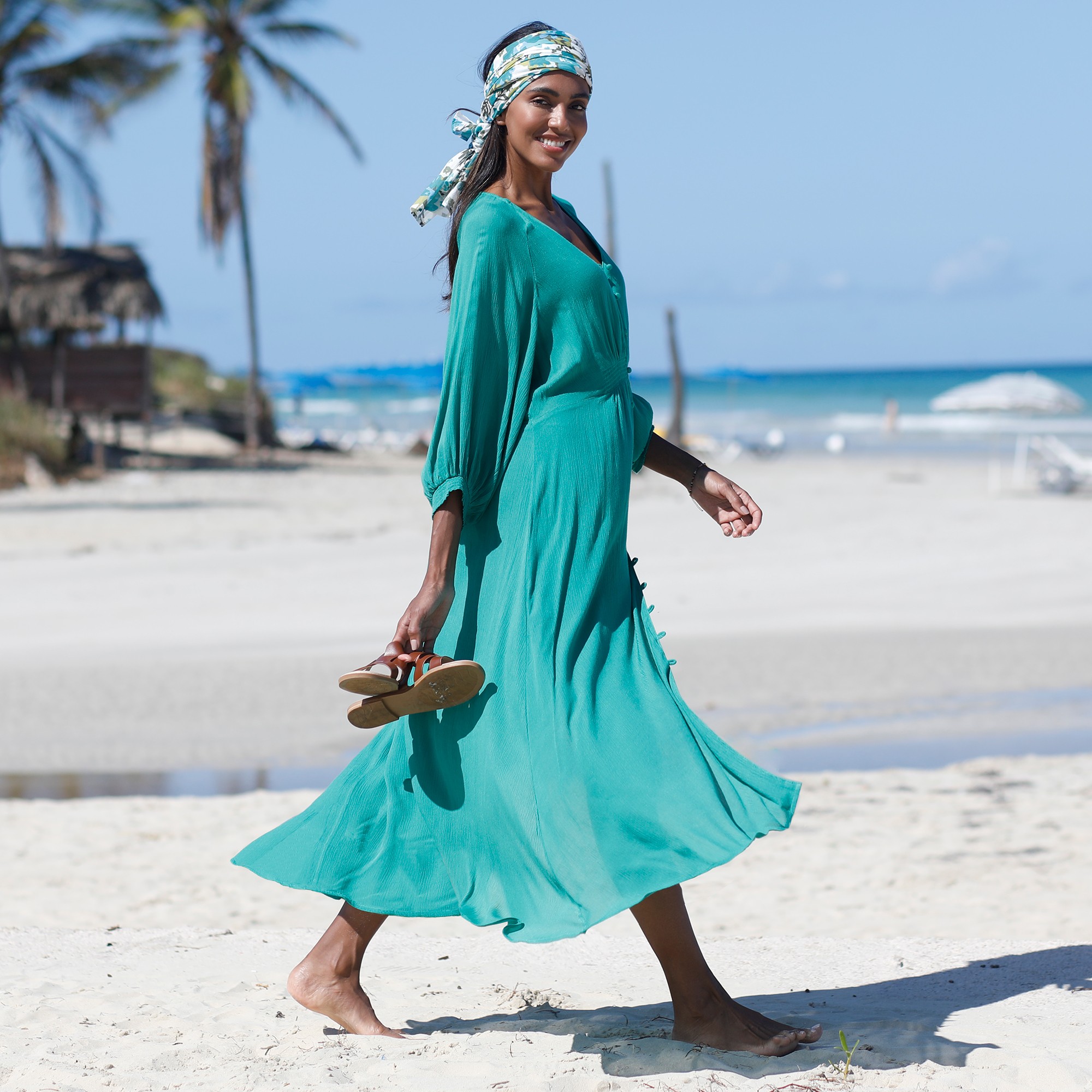 Robe longue boutonnee unie crepon vert Blancheporte