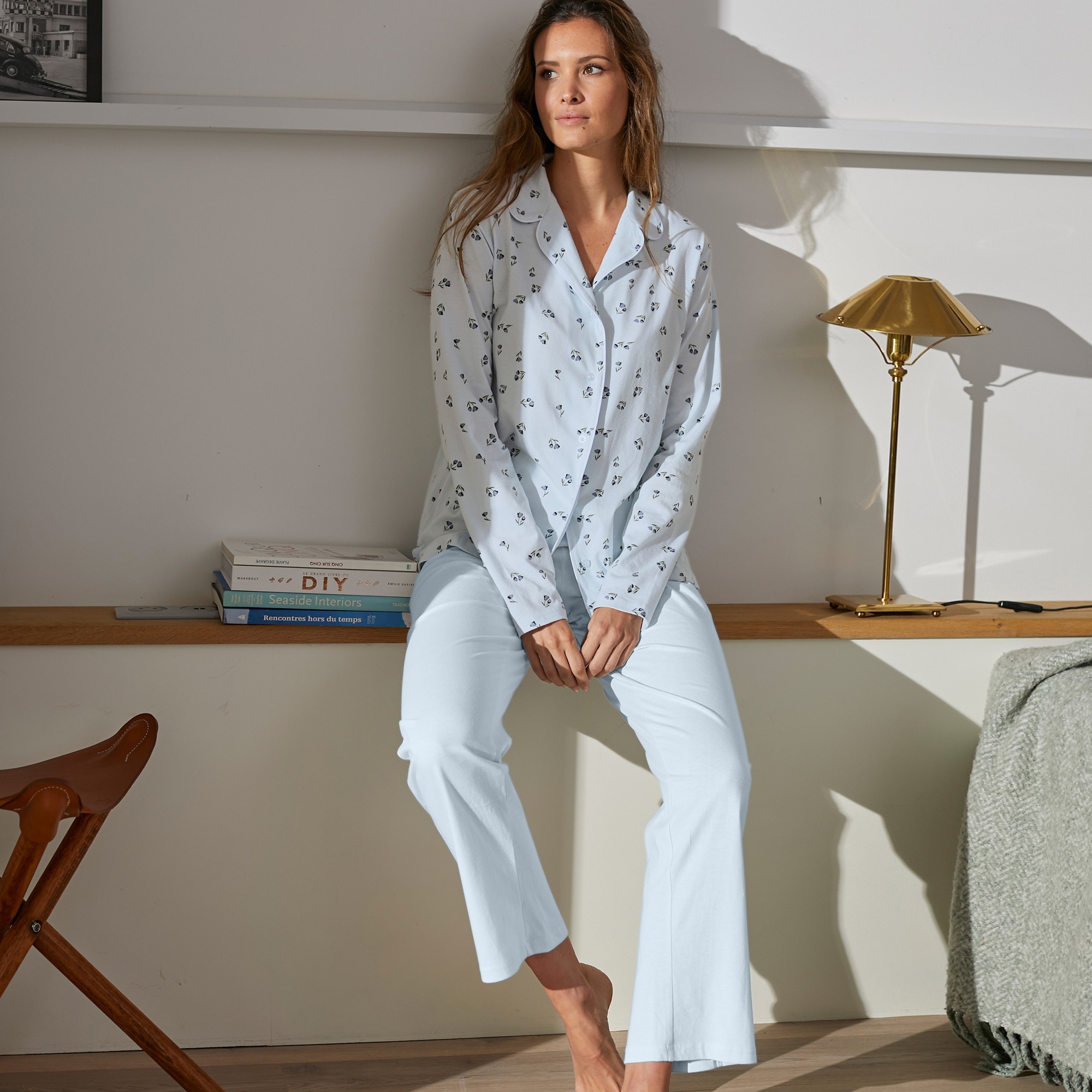 Blanche porte pyjama clearance