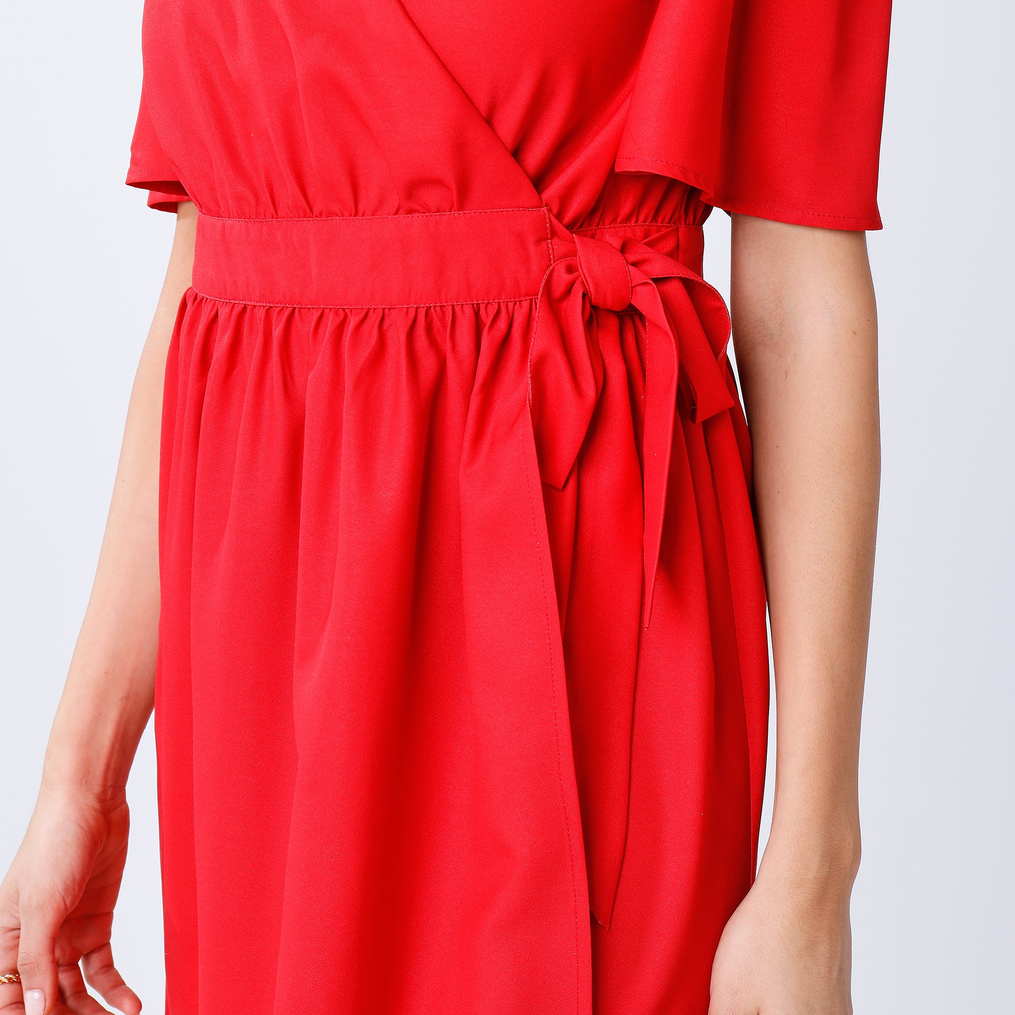 Robe rouge blanche porte on sale