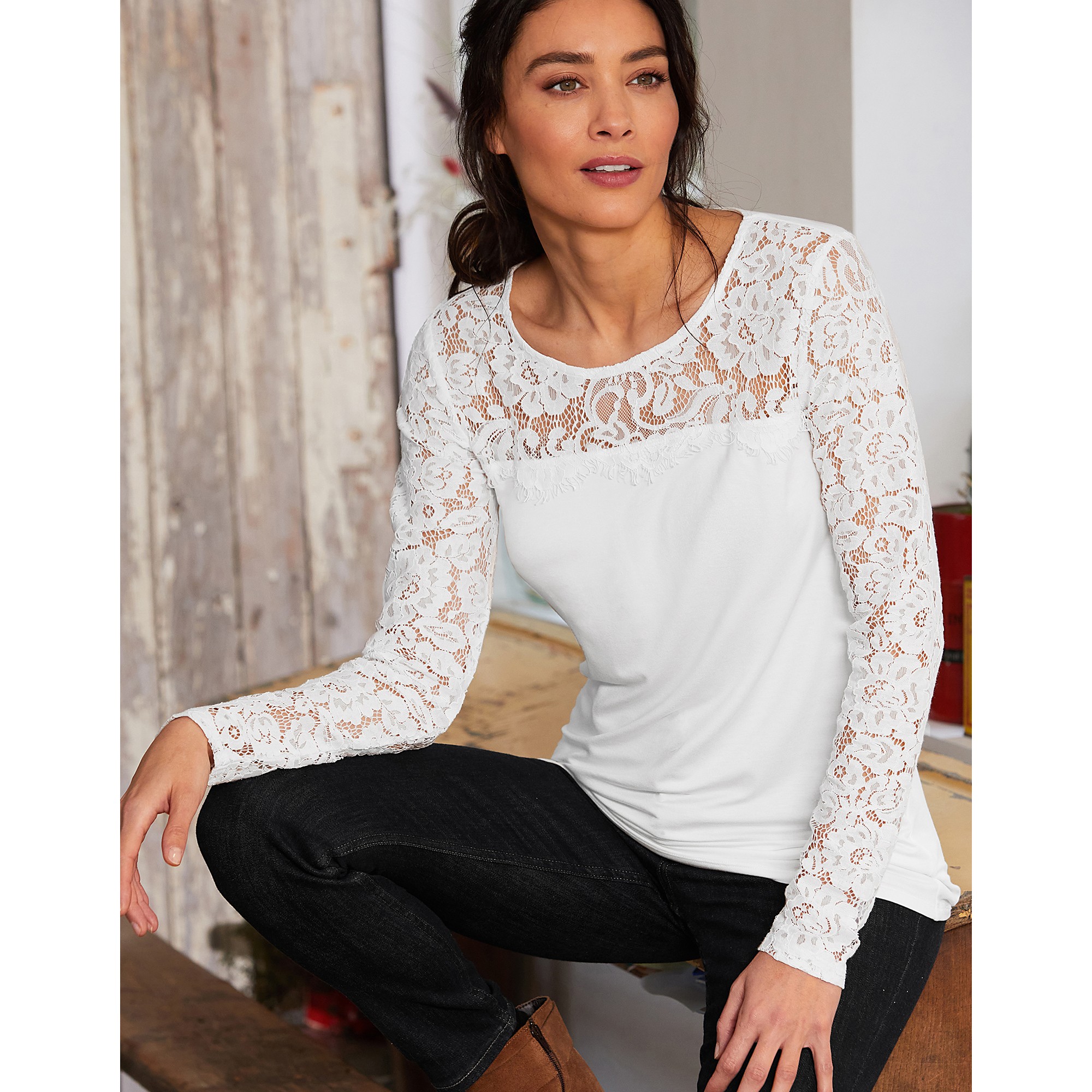 manche longue dentelle