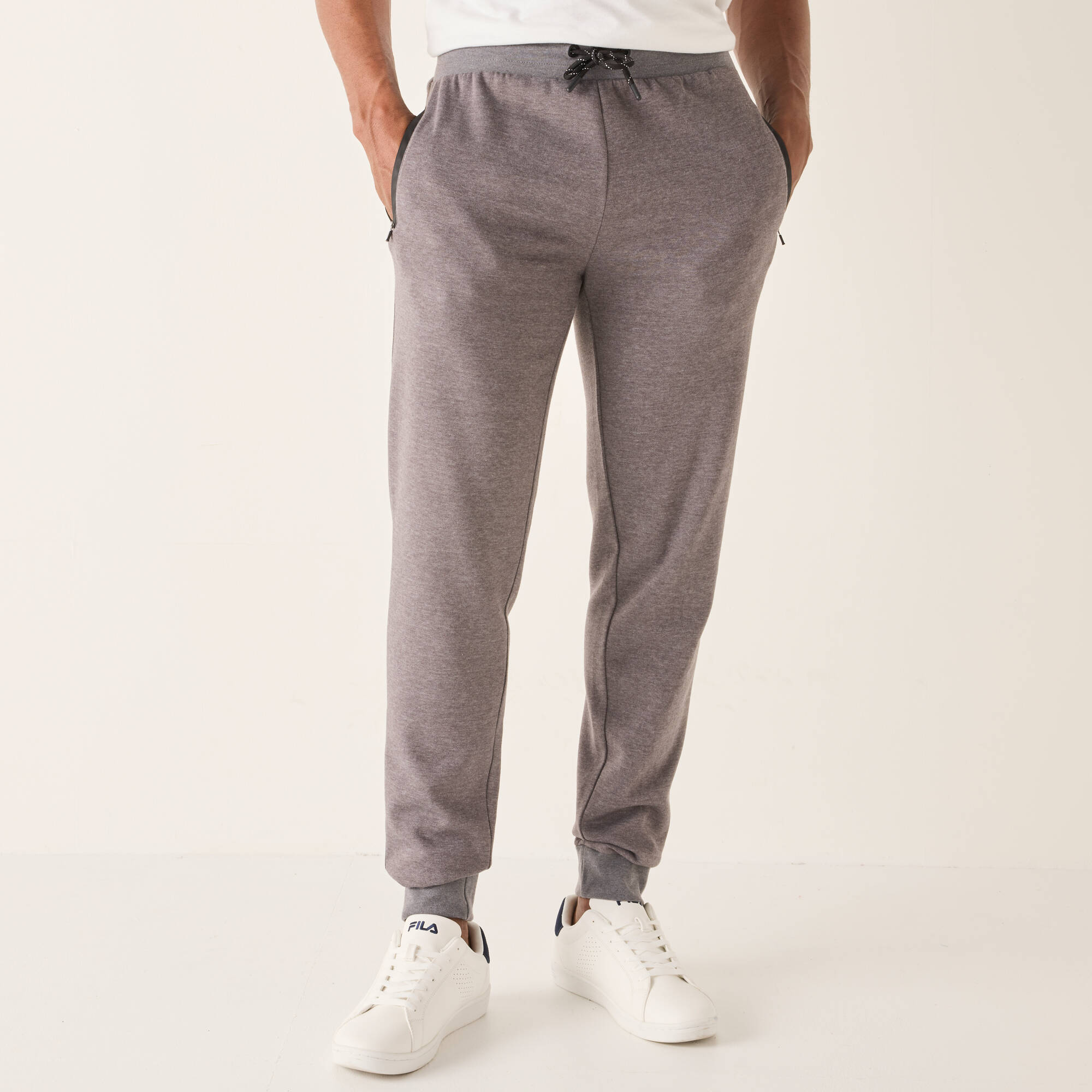 Joggingbroek met aangetrokken pijponderkanten, contrasterende