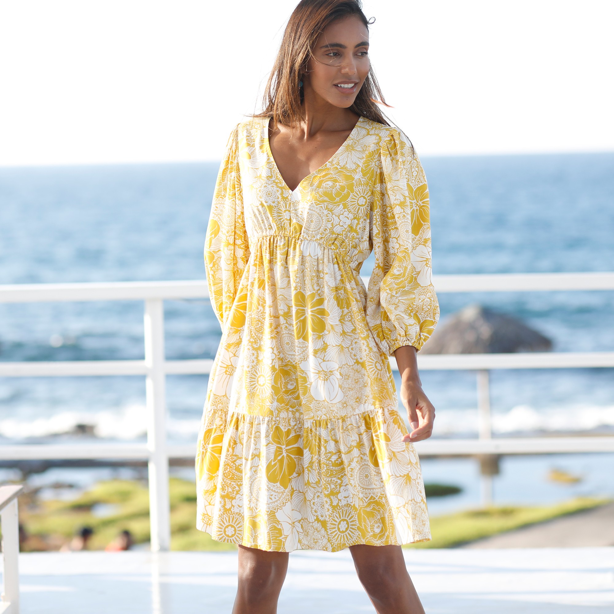 Korte jurk met bloemenprint viscose ecru kerrie Blancheporte