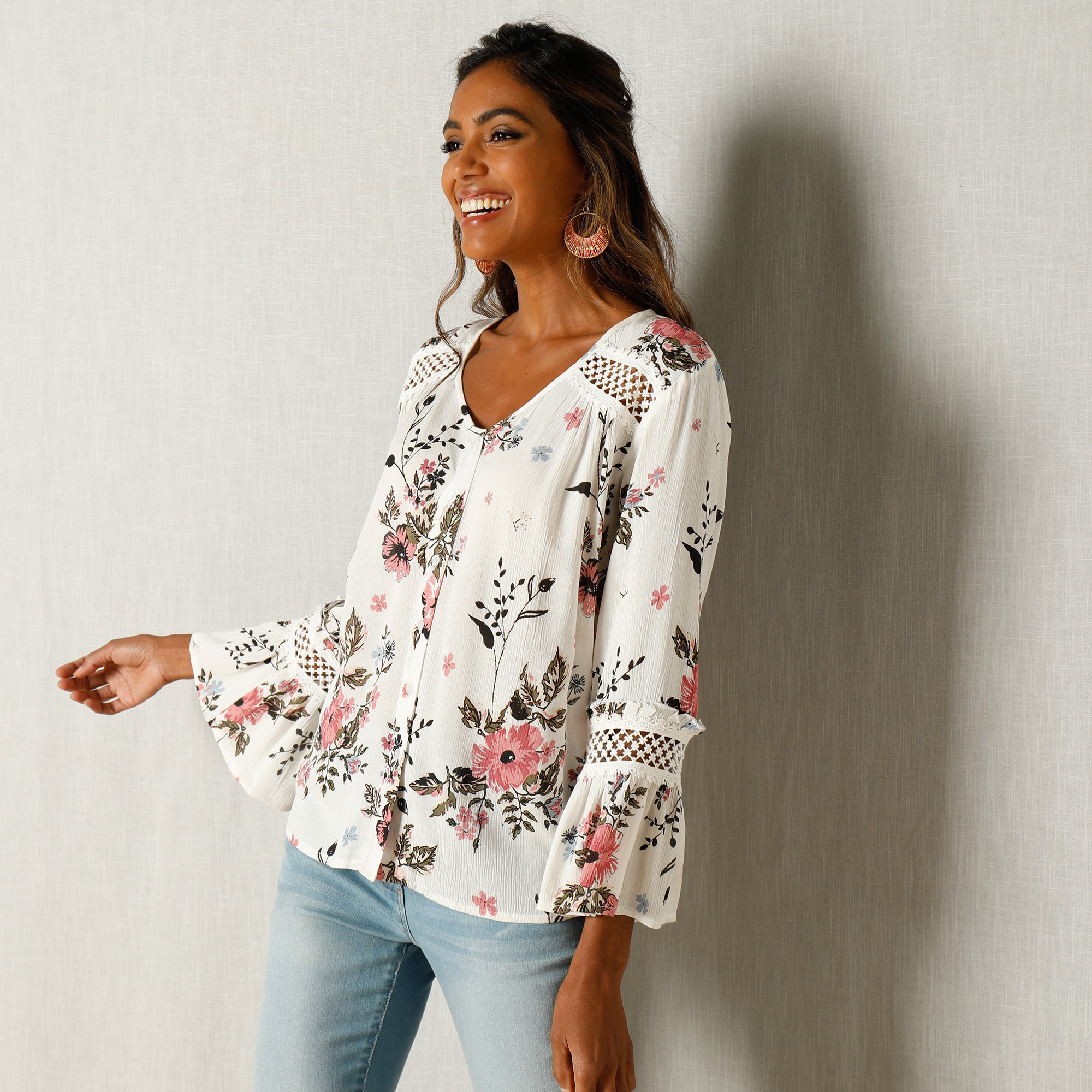 Blouse blanche porte shop